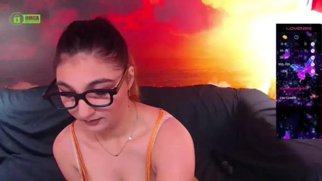 Image 8 of leianatural Stream on Chaturbate on 19 months ago