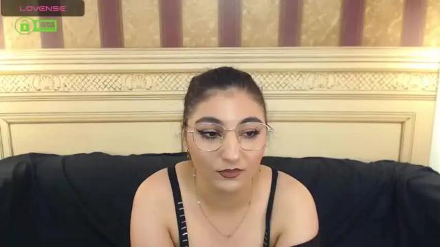 Image 8 of leianatural Stream on Chaturbate on 19 months ago