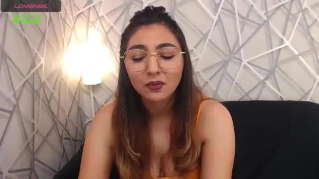 Image 10 of leianatural Stream on Chaturbate on 18 months ago