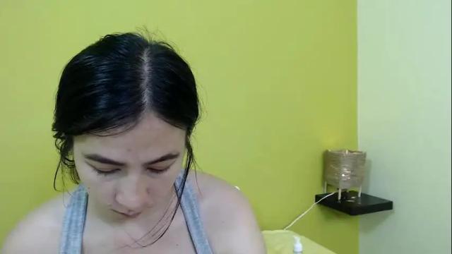Image 8 of leiasun Stream on Chaturbate on 28 days ago