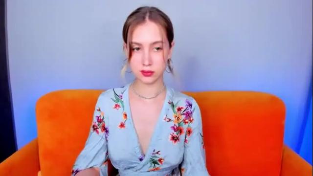 Image 12 of leiawow Stream on Chaturbate on 14 days ago