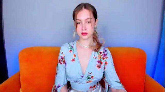 Image 3 of leiawow Stream on Chaturbate on 14 days ago