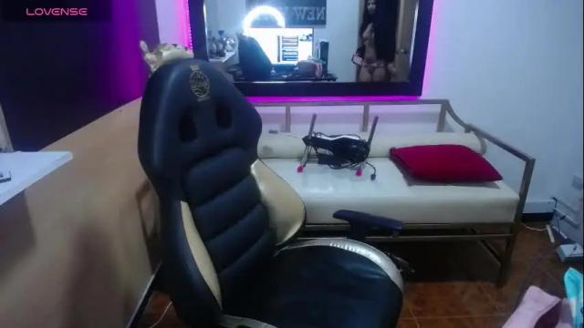 Image 10 of leidy_williams_ Stream on Chaturbate on 1 month ago