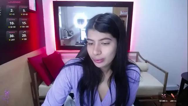 Image 4 of leidy_williams_ Stream on Chaturbate on 1 month ago