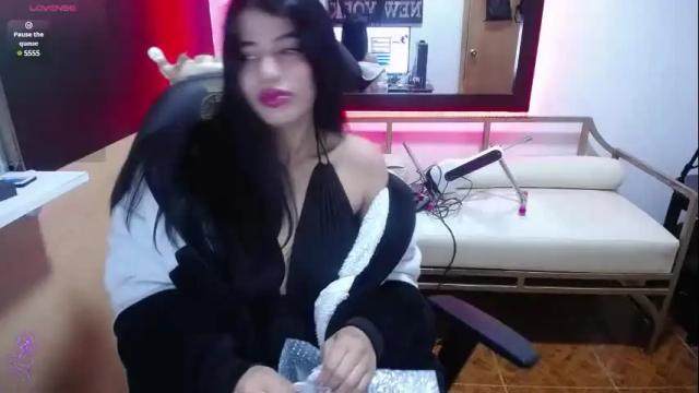 Image 6 of leidy_williams_ Stream on Chaturbate on 1 month ago