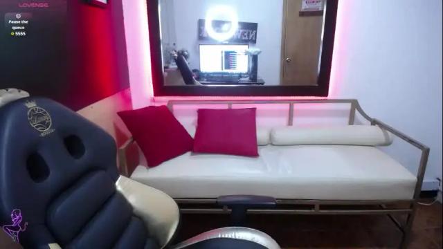 Image 10 of leidy_williams_ Stream on Chaturbate on 1 month ago