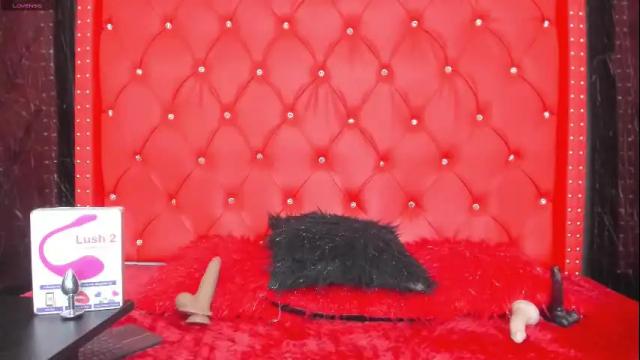 Image 11 of leigh_angels Stream on Chaturbate on 1 month ago