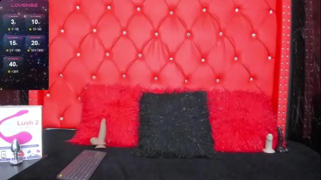 Image 10 of leigh_angels Stream on Chaturbate on 1 month ago