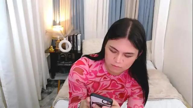 Image 8 of leighcortesi Stream on Chaturbate on 22 days ago