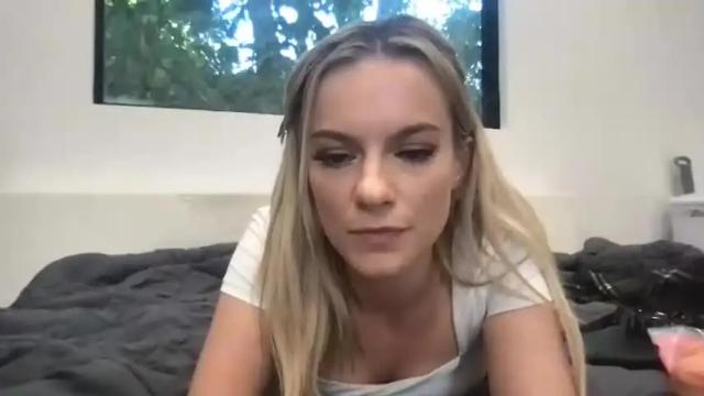 Image 12 of leighleighxxx Stream on Chaturbate on 23 months ago