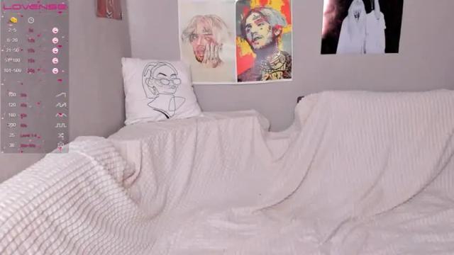 Image 11 of leila_4ever Stream on Chaturbate on 16 months ago