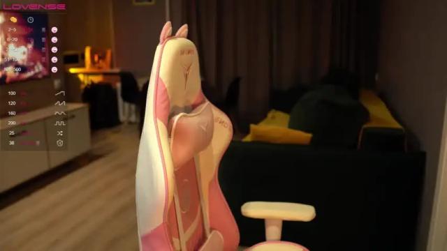 Image 11 of leila_4ever Stream on Chaturbate on 16 months ago