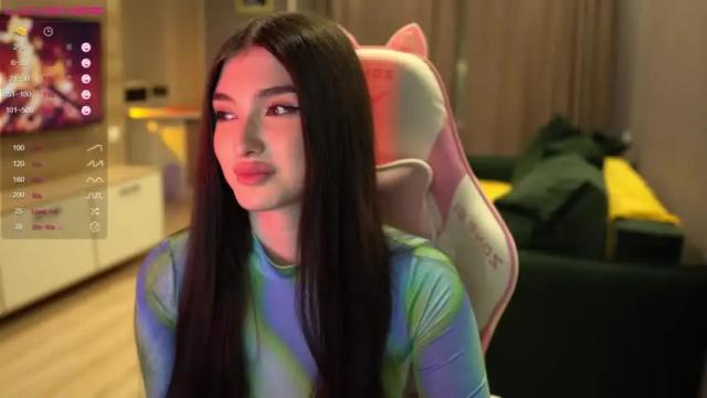 Image 3 of leila_4ever Stream on Chaturbate on 16 months ago