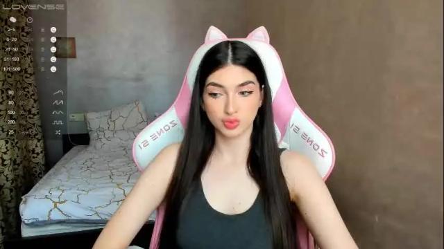 Image 7 of leila_4ever Stream on Chaturbate on 4 months ago