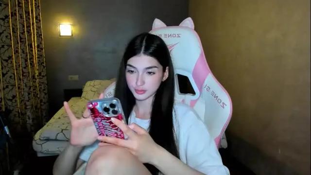 Image 4 of leila_4ever Stream on Chaturbate on 3 months ago