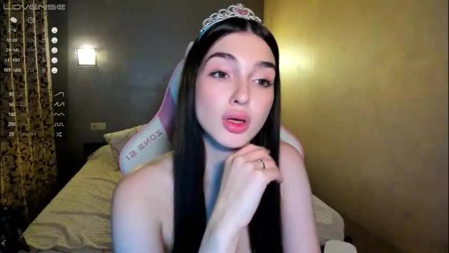 Image 2 of leila_4ever Stream on Chaturbate on 3 months ago