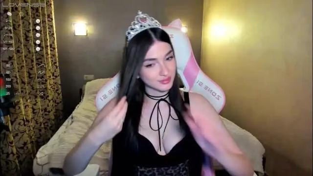 Image 8 of leila_4ever Stream on Chaturbate on 2 months ago