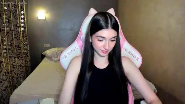 Image 3 of leila_4ever Stream on Chaturbate on 2 months ago