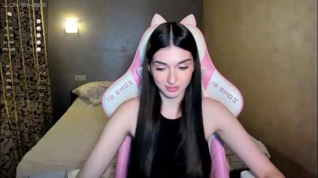 Image 4 of leila_4ever Stream on Chaturbate on 2 months ago