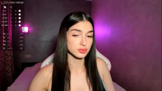 Image 4 of leila_4ever Stream on Chaturbate on 2 months ago