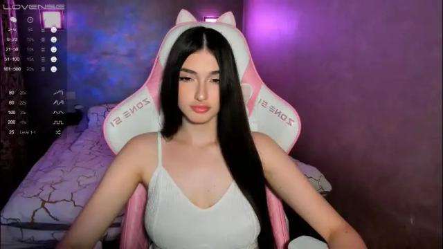 Image 11 of leila_4ever Stream on Chaturbate on 2 months ago