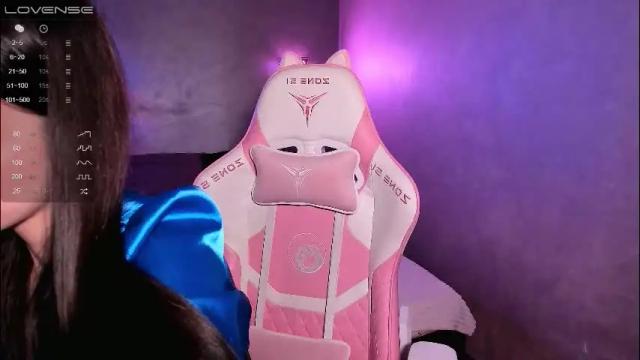 Image 3 of leila_4ever Stream on Chaturbate on 2 months ago