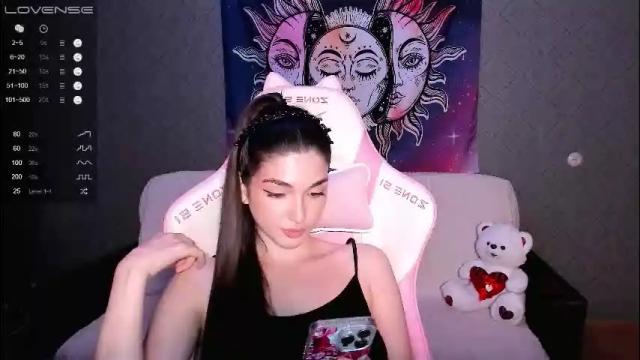 Image 8 of leila_4ever Stream on Chaturbate on 1 month ago