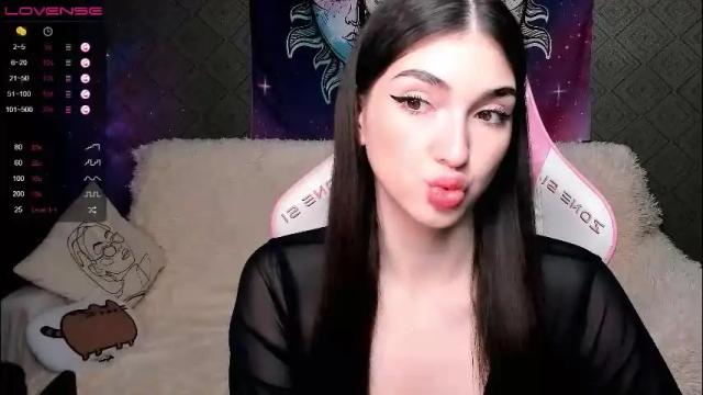 Image 12 of leila_4ever Stream on Chaturbate on 1 month ago