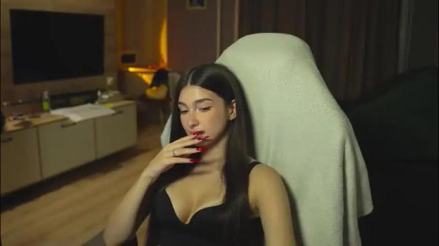 Image 10 of leila_4ever Stream on Chaturbate on 2 months ago