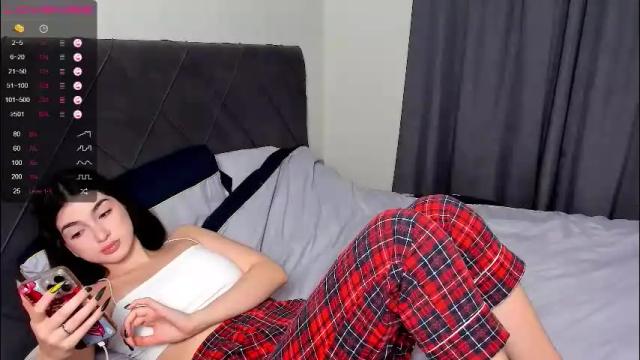 Image 12 of leila_4ever Stream on Chaturbate on 10 days ago