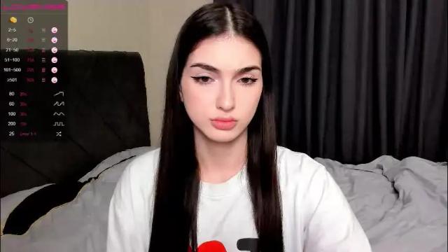 Image 3 of leila_4ever Stream on Chaturbate on 5 days ago