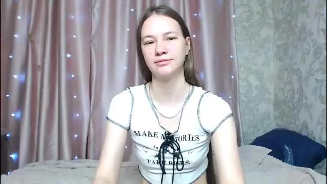 Image 3 of leila_bambi Stream on Chaturbate on 4 months ago