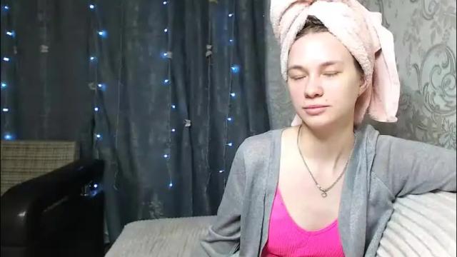 Image 2 of leila_bambi_ Stream on Chaturbate on 1 month ago