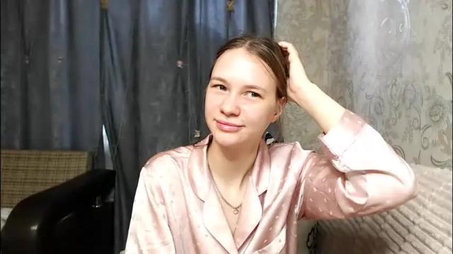 Image 7 of leila_bambi_ Stream on Chaturbate on 1 month ago