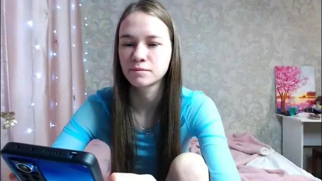 Image 3 of leila_bambi_ Stream on Chaturbate on 19 days ago