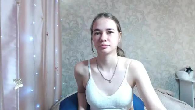 Image 4 of leila_bambi_ Stream on Chaturbate on 7 days ago