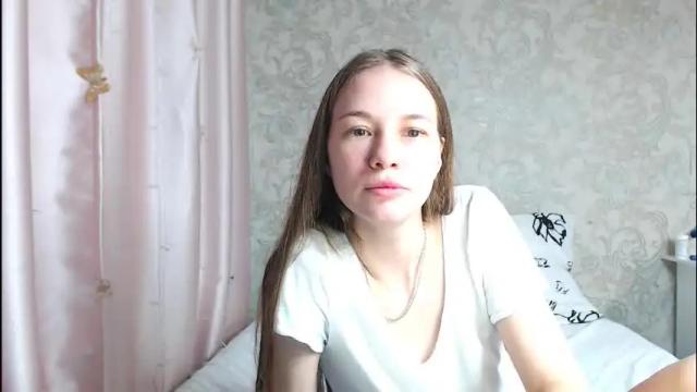 Image 2 of leila_bambi_ Stream on Chaturbate on 8 days ago