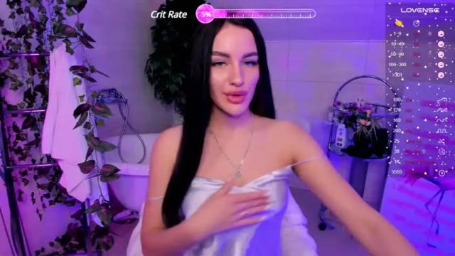 Image 8 of leila_flower Stream on Chaturbate on 13 months ago