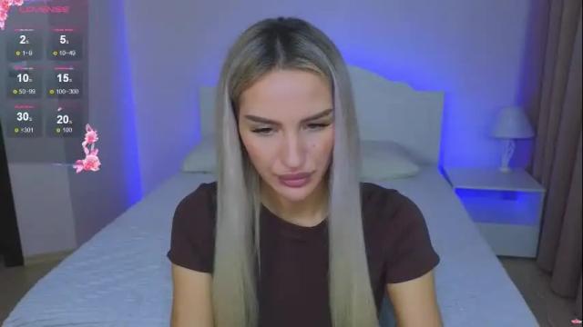 Image 12 of leila_flower Stream on Chaturbate on 14 days ago
