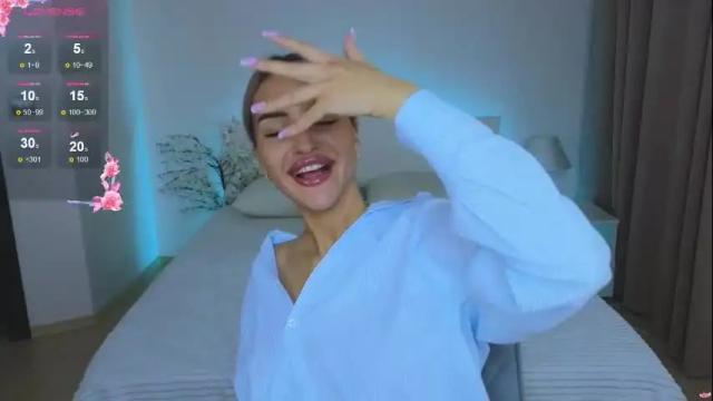 Image 4 of leila_flower Stream on Chaturbate on 11 days ago