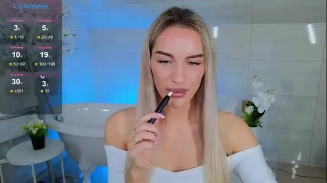 Image 8 of leila_flower Stream on Chaturbate on 7 days ago