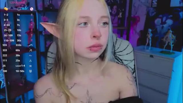 Image 11 of leiladwight Stream on Chaturbate on 2 months ago