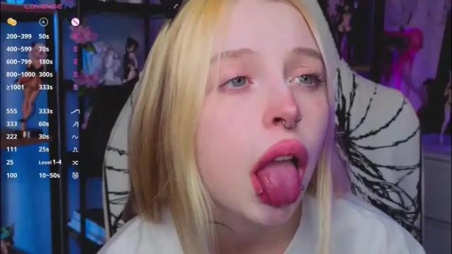 Image 7 of leiladwight Stream on Chaturbate on 2 months ago