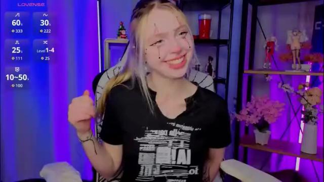 Image 3 of leiladwight Stream on Chaturbate on 8 days ago