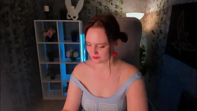 Image 12 of lela_ryan Stream on Chaturbate on 12 days ago