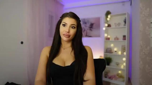 Image 4 of lela_star18 Stream on Chaturbate on 20 months ago