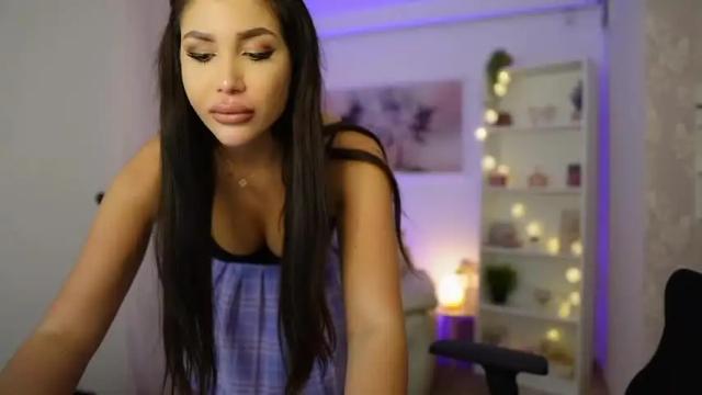 Image 7 of lela_star18 Stream on Chaturbate on 20 months ago