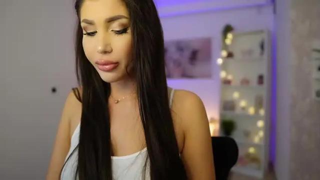 Image 2 of lela_star18 Stream on Chaturbate on 20 months ago