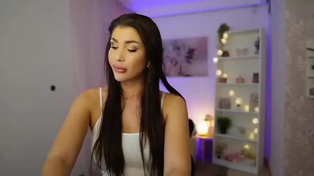 Image 3 of lela_star18 Stream on Chaturbate on 20 months ago