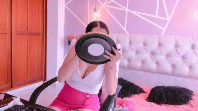 Image 7 of leleadams Stream on Chaturbate on 14 months ago